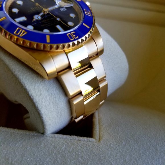 Rolex Submariner Yellow Gold 18k Blue Dial - Picture 4 of 9